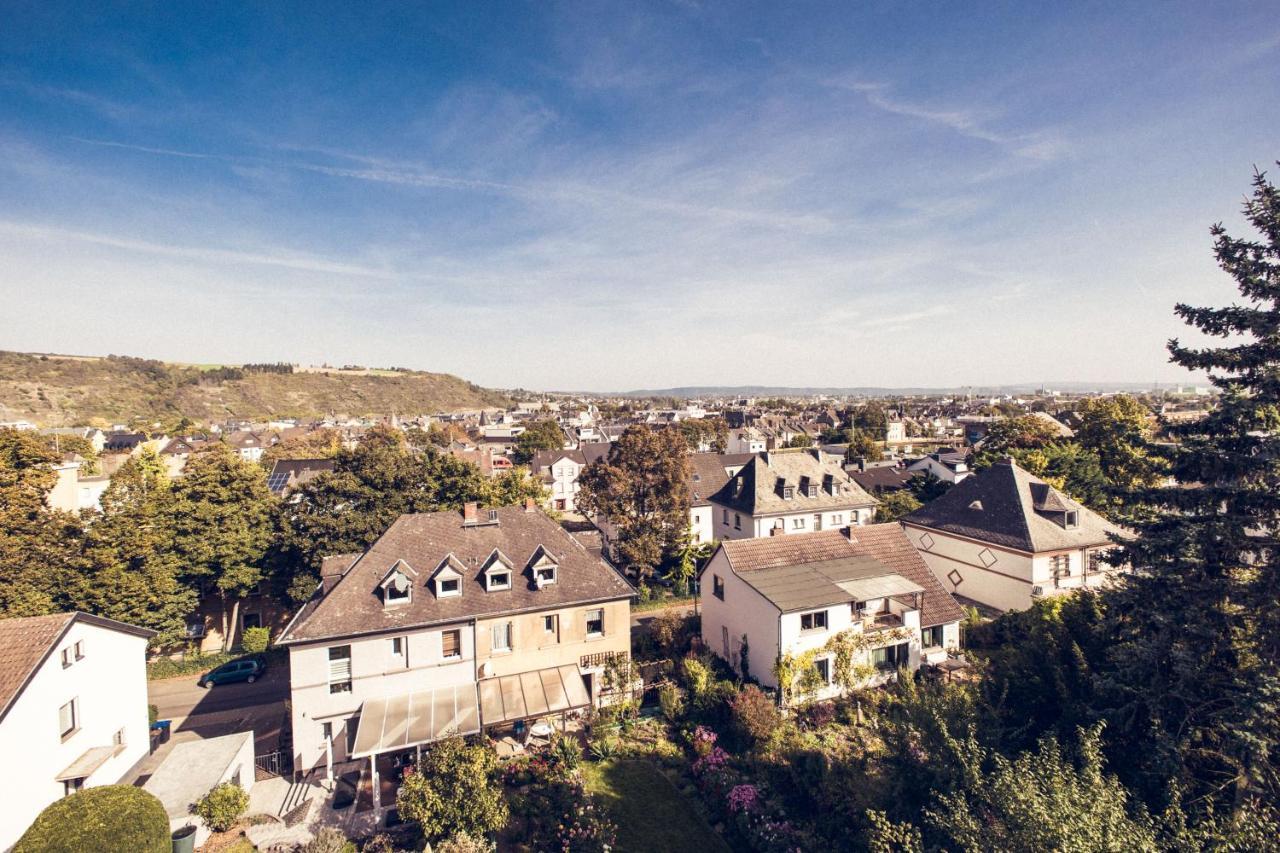 Design Apartment Zentral Fuer 6 In Andernach: Ausblick, Wifi, Kueche Exteriér fotografie
